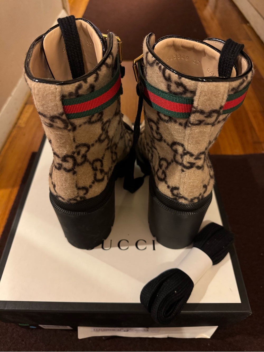 Gucci Beige GG Wool Lace-Up Ankle Boots with Web Stripe and Gold Buckles - Picture 4 of 8